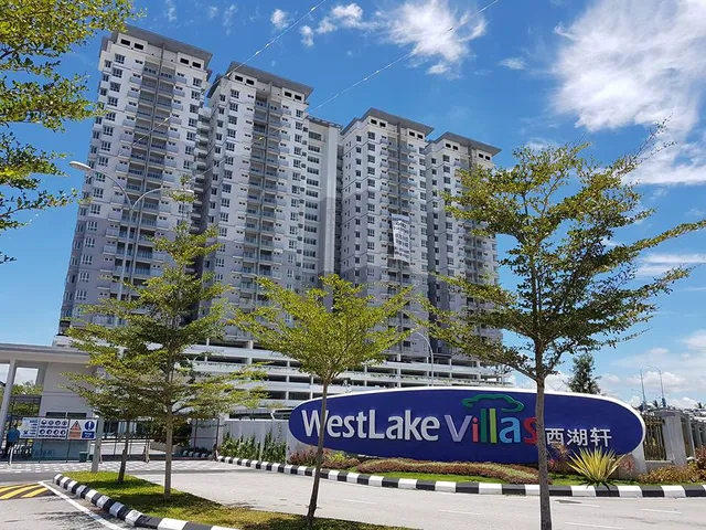 Westlake Villas Condominium
