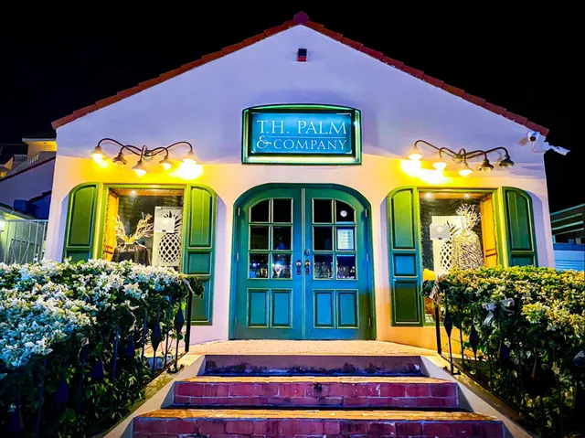 T.H. Palm & Company