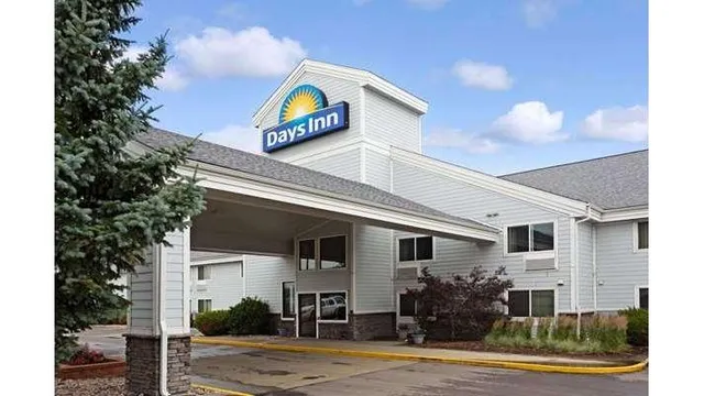 Days Inn by Wyndham Cheyenne
