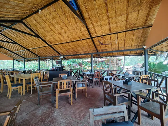 Fisherman's Bay Beach Cafe