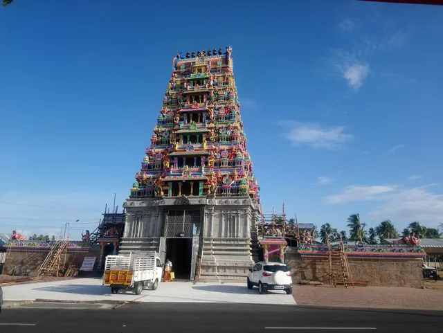 Arulmigu Sri Navaladi Karuppannasami Temple