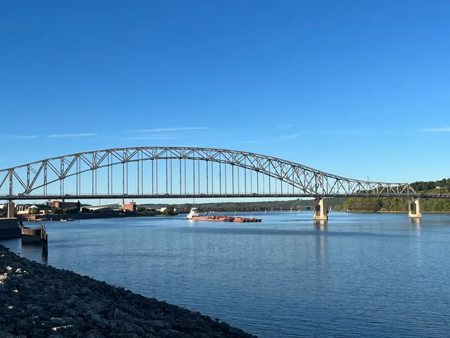 Julien Dubuque Bridge
