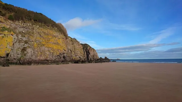 Lunan Bay Beach