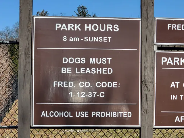 Fountain Rock Park & Nature Center