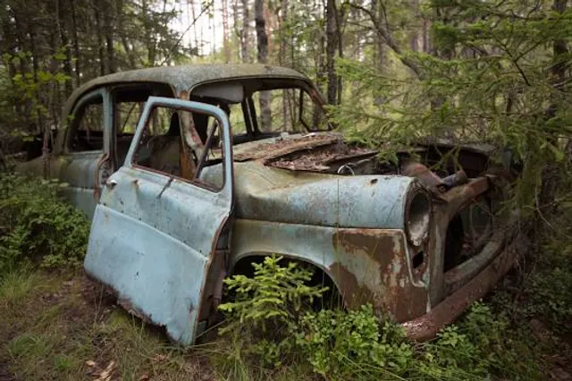 Ivanssons junkyard car cemetery, Båstnäs