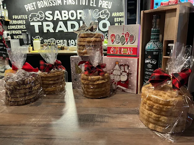 QH supermarket place