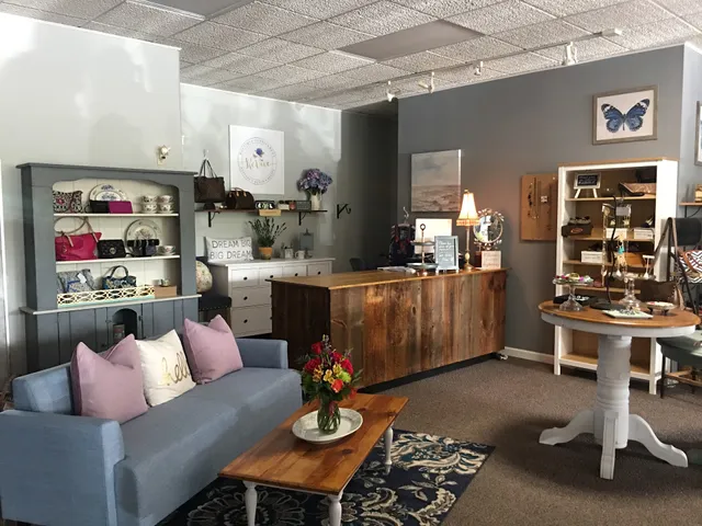 ReVive Boutique Consignment