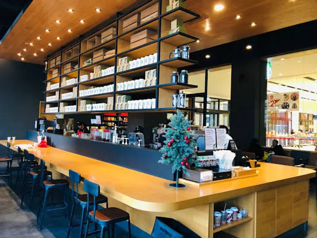 STARBUCKS Taichung Lihpao Outlet Shop