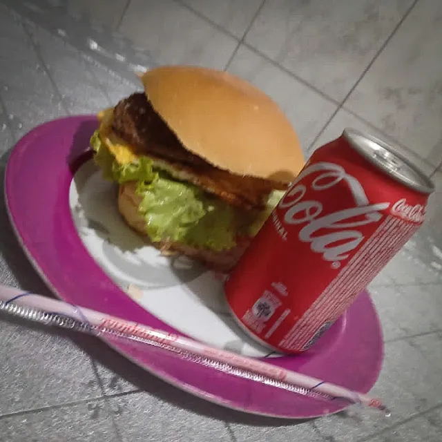 STOP LANCHES LANCHERIA