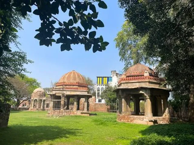 Hauz Khas Fort