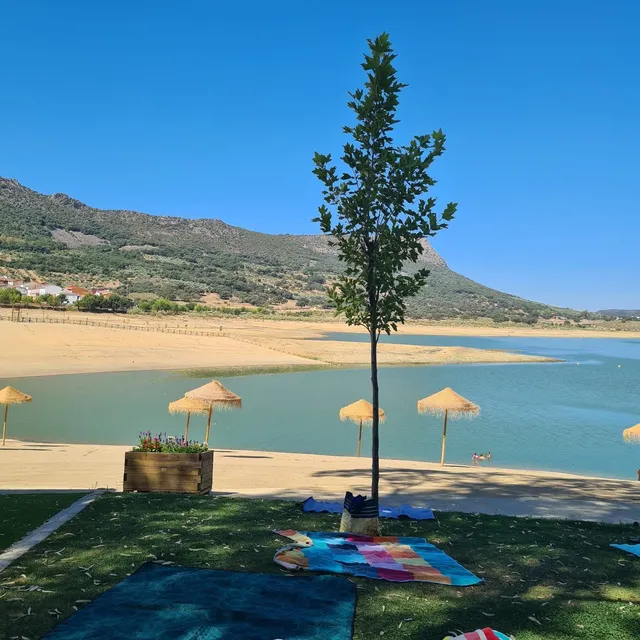 Playa de arena de Peloche