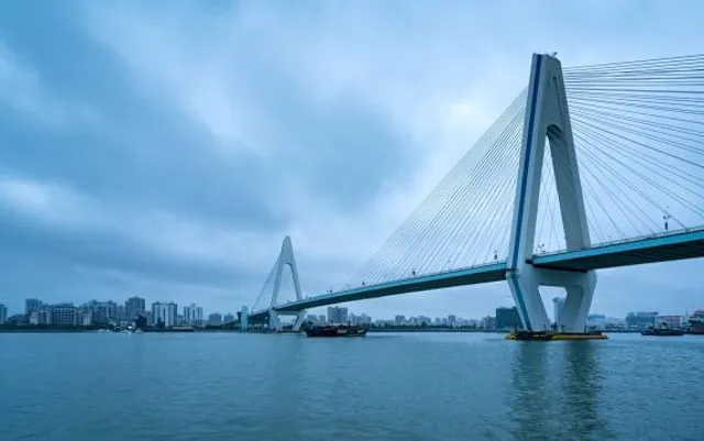 Haikou Century Bridge