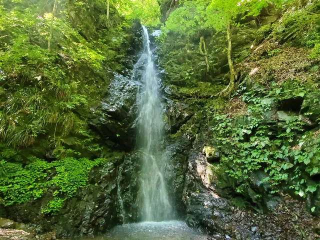 Ryujin Falls