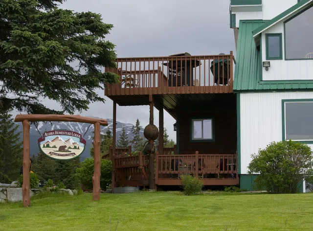 Alaska Homestead Lodge