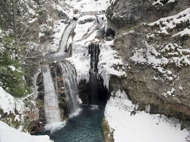 Trilha Cascata da Neve