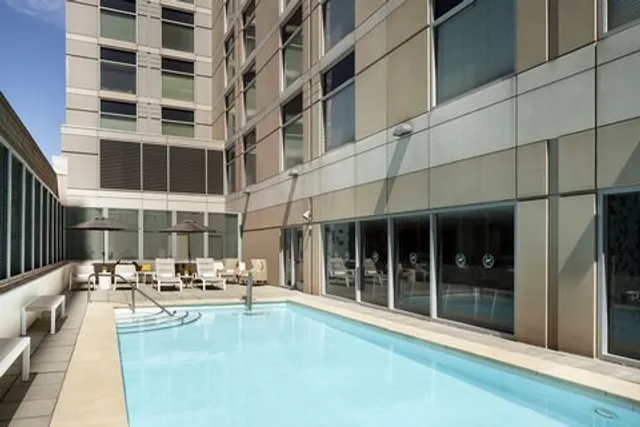 Sheraton Grand Sacramento Hotel