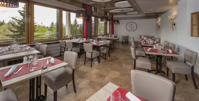 Le Continental Restaurant