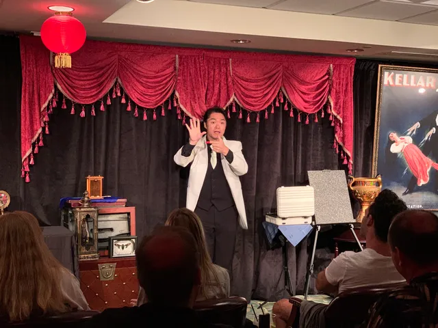 The Magical Mystery Show - Maui