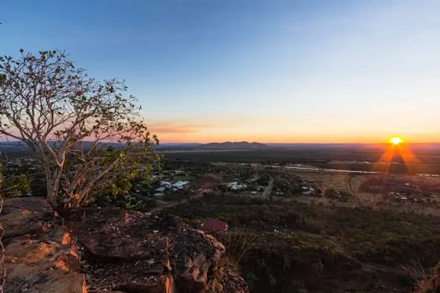 Kelly's Knob / Thegoowiyeng