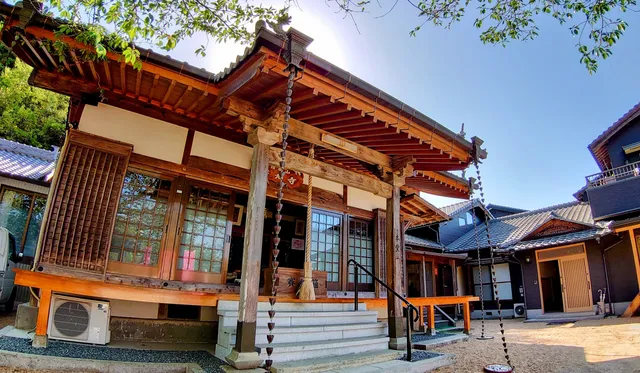 Rurizan Yakushiin Iko Temple