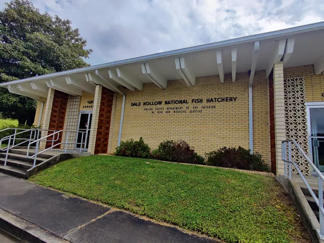Dale Hollow National Fish Hatchery Aquarium and Visitor Center
