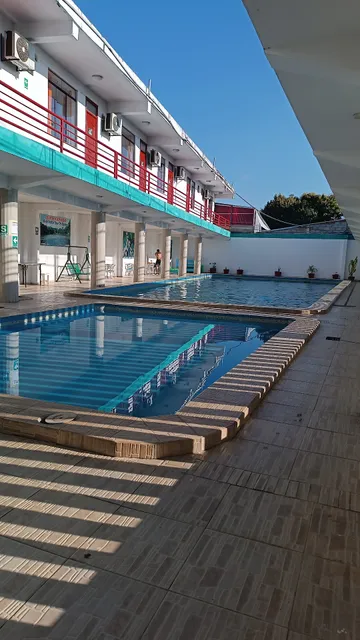 HOTEL SANTA ROSA DE CUMBAZA