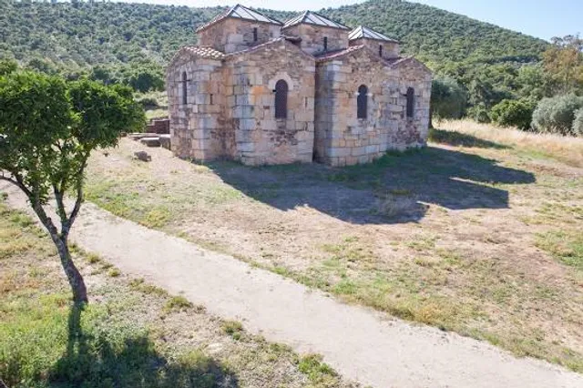 Iglesia de Santa Lucía del Trampal
