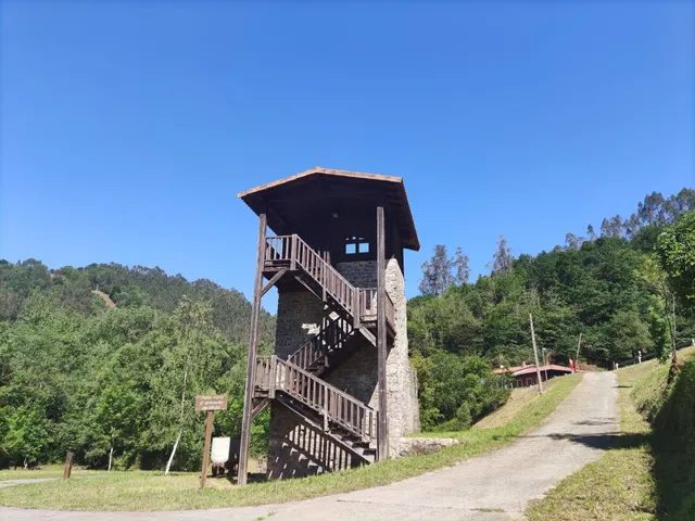Senda fluvial del Río Viacaba