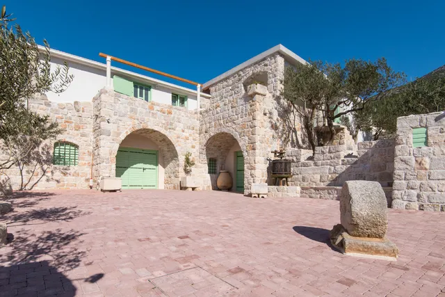 Boutoque Winery Mikulic