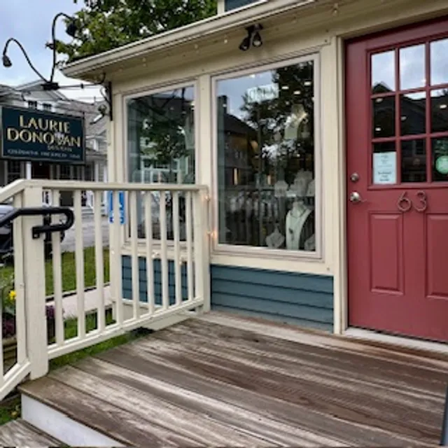 Laurie Donovan Designs