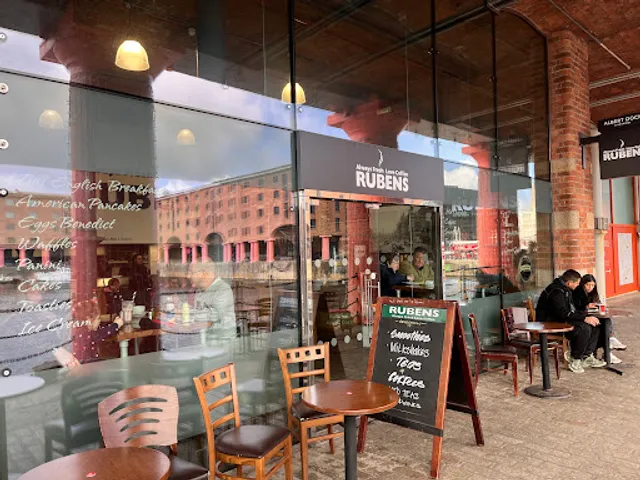 Rubens Coffee Albert Dock