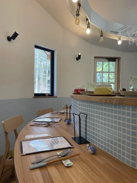 うつわと料理 食堂のリティーノ