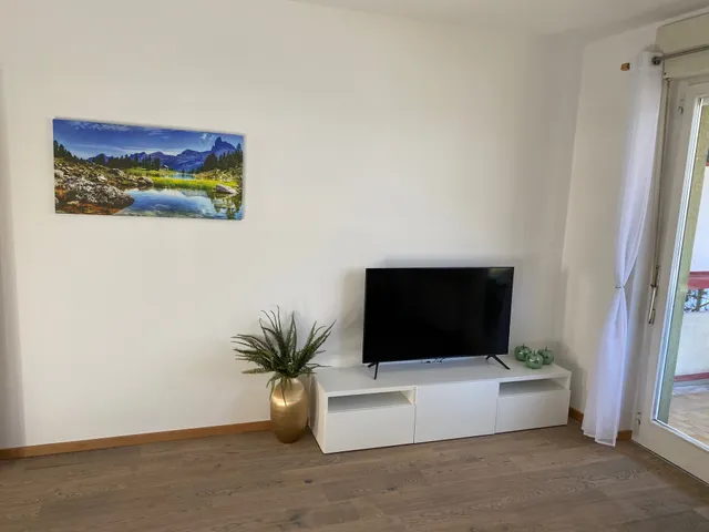 Flow Apartments Karl Wolf Park