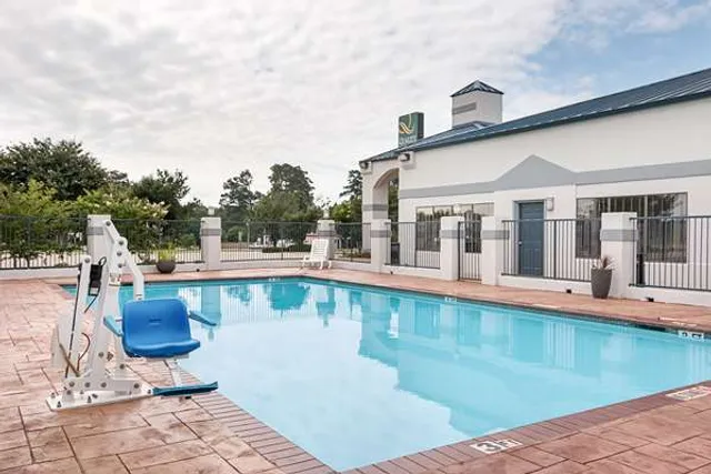 Quality Inn Carthage