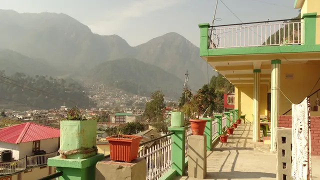 Hotel Himalayan Inn & Restaurant ,Uttarkashi