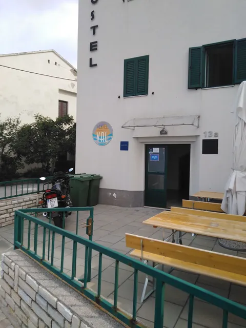 Hostel Val, Karlobag