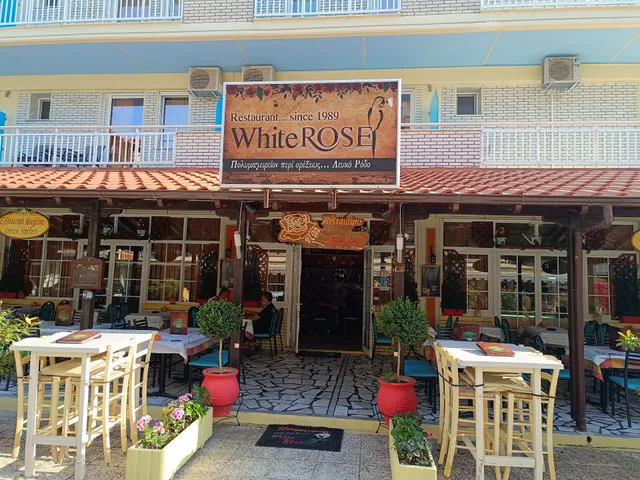 White Rose Hotel & Restaurant