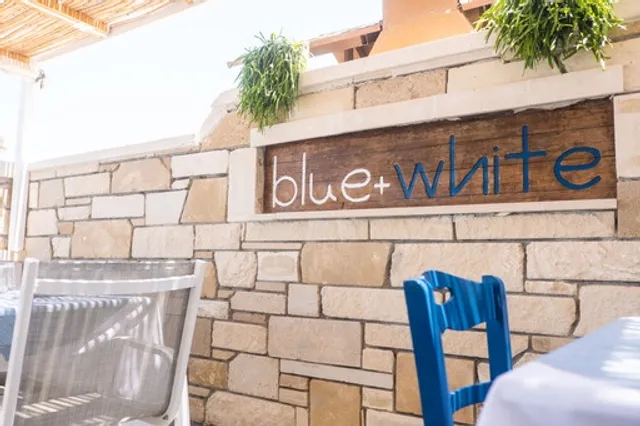 Blue & White Restaurant | Beachbar