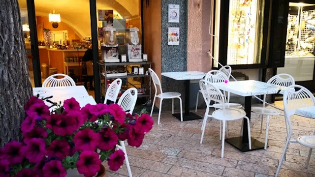 L'Osteria Del Caffè