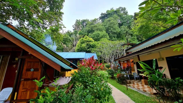 Cheers Garden Chalet & Minimart