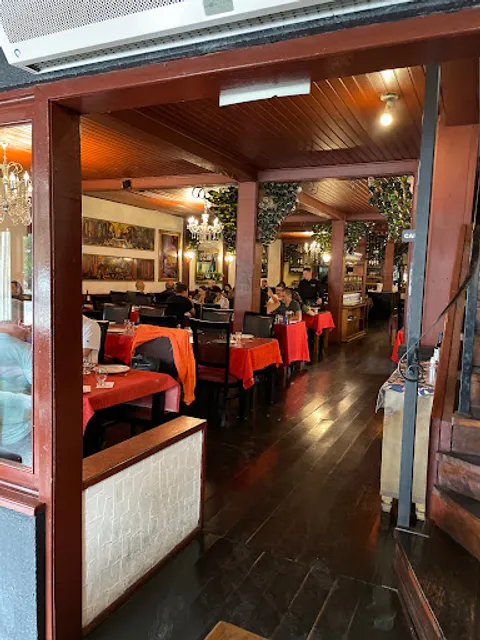 La Famille de Gazon Restaurant