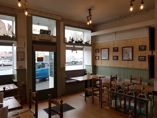 The Waterfront, Rothesay