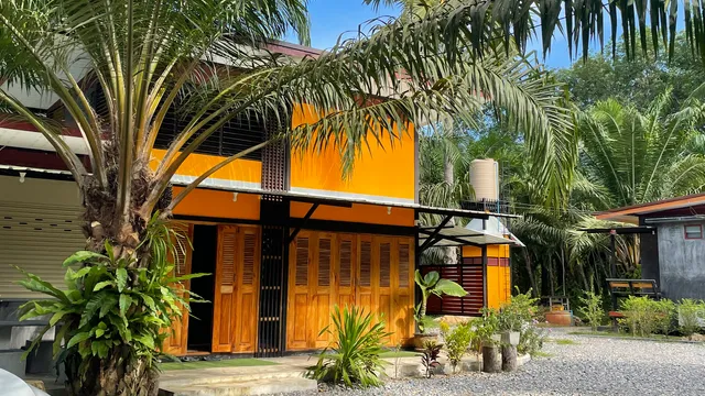 บ้านต้นตาล ไอ้ไข่เด็กวัดเจดีย์ รีสอร์ท