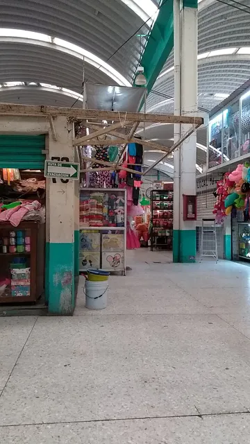 Mercado De La Colonia Del Mar