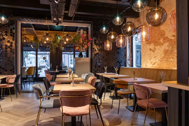 Grand Café de Waegh