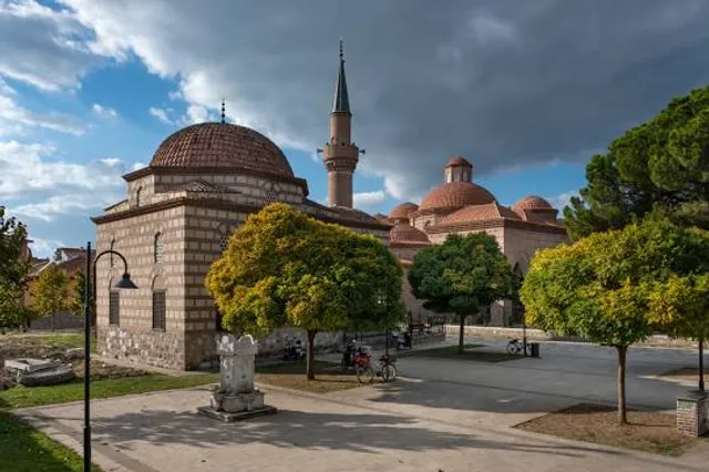 Nilüfer Hatun Imareti