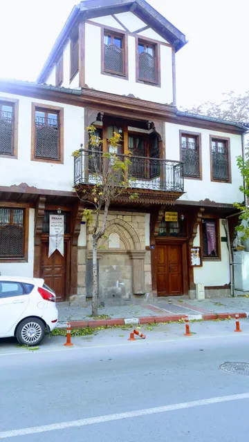 Çeşmeli Mansion