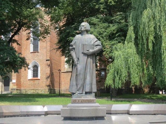 Monument to Yuri Drohobych