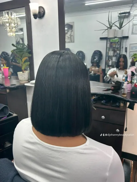 D'johanny Beauty Salon