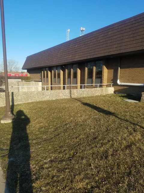 South Holland Public Library